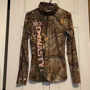 Camouflage athletic 1/4 zip
